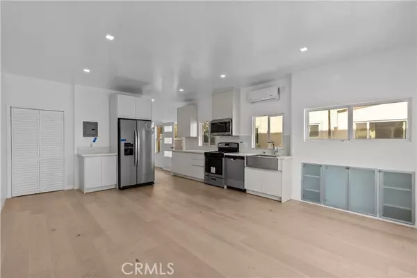 1071 W Channel RD #117, Santa Monica, CA 90402