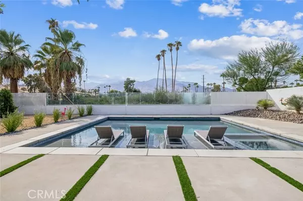 1811 Lawrence ST, Palm Springs, CA 92264