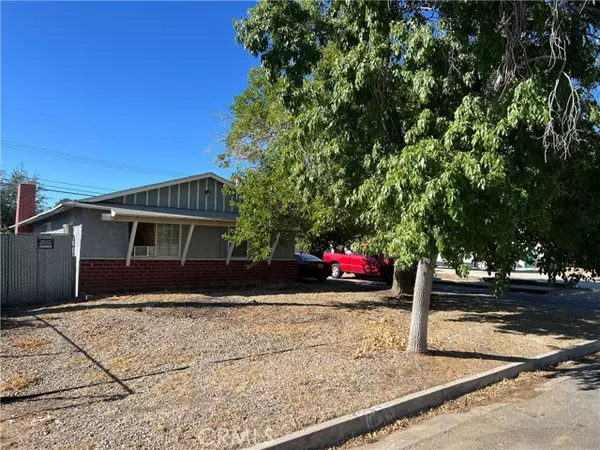 1144 E Avenue R6, Palmdale, CA 93550