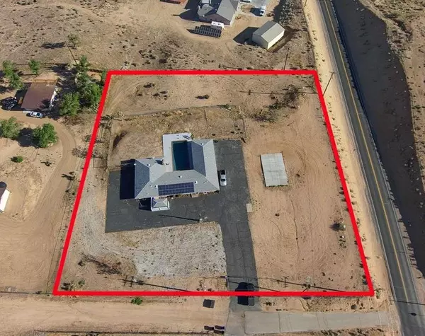 9838 Central Road, Apple Valley, CA 92308