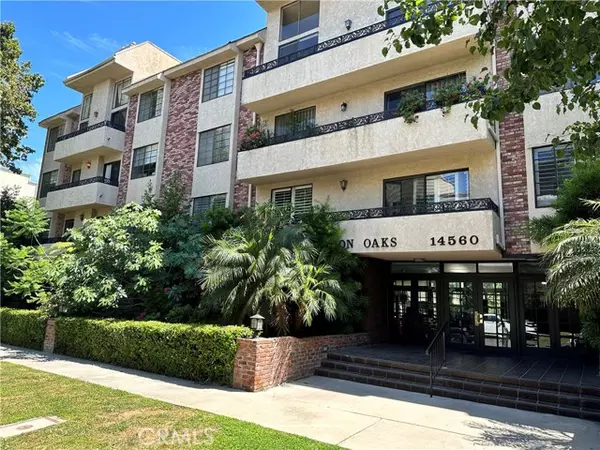 14560 Benefit ST #301, Sherman Oaks, CA 91403