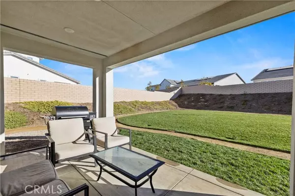 30024 Chestnut LN, Castaic, CA 91384