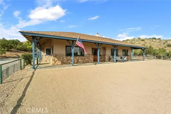 6535 Juniper Crest RD, Agua Dulce, CA 91390