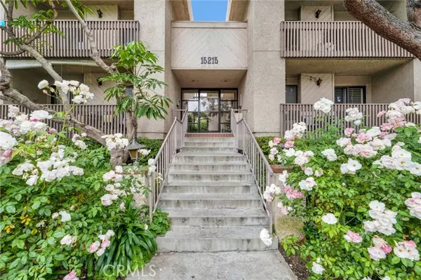 15215 Magnolia BLVD #105, Sherman Oaks, CA 91403