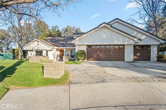 25166 Barnhill RD, Saugus, CA 91350