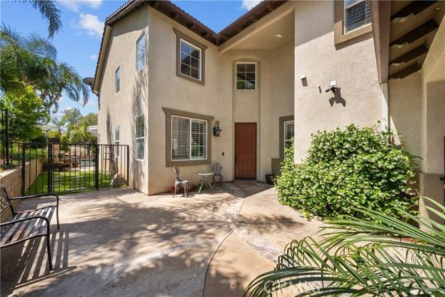 29012 Madrid PL, Castaic, CA 91384