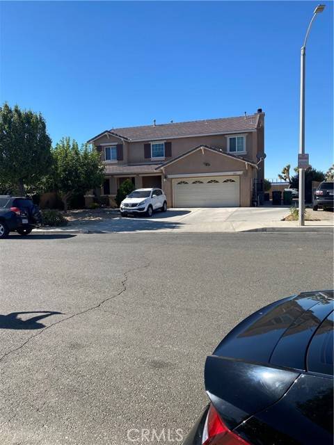 1124 E Avenue K14, Lancaster, CA 93535