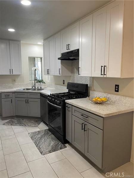 13842 Olive ST, Baldwin Park, CA 91706