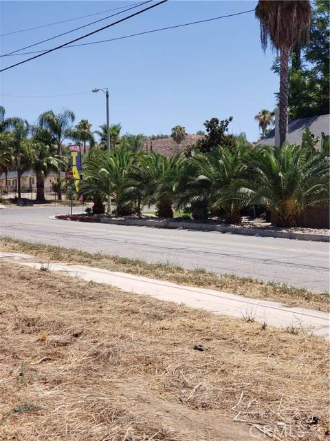 6 Main St, Lake Elsinore, CA 92530