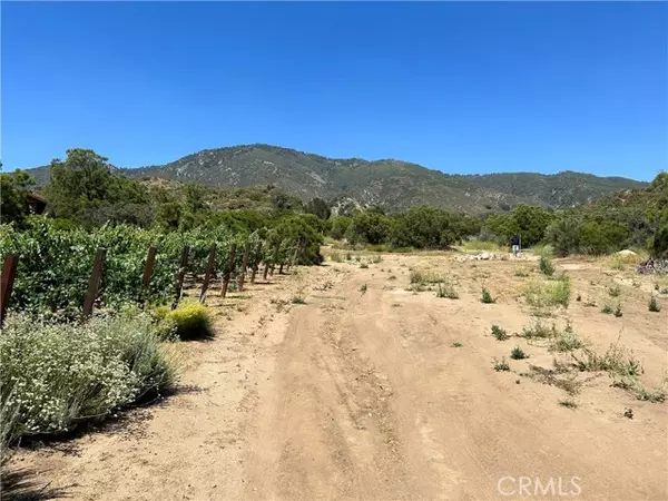 Anza, CA 92539,36725 Penny LN