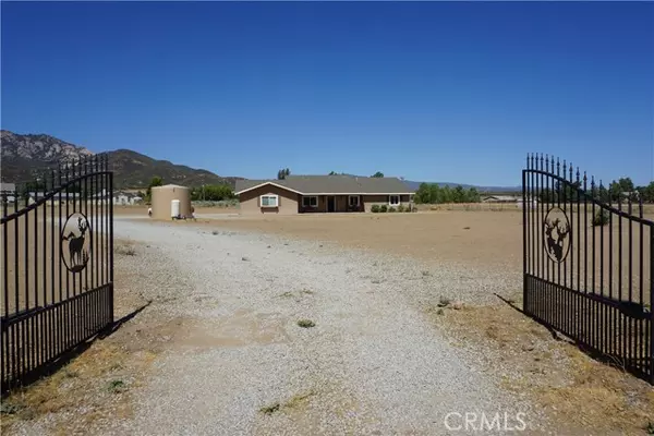 Aguanga, CA 92536,49726 Paiute CT