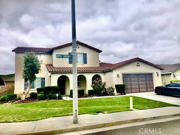 28493 Ripple Brook LN, Menifee, CA 92585