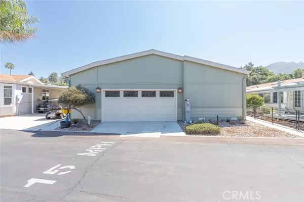 8975 Lawrence Welk DR #59, Escondido, CA 92026