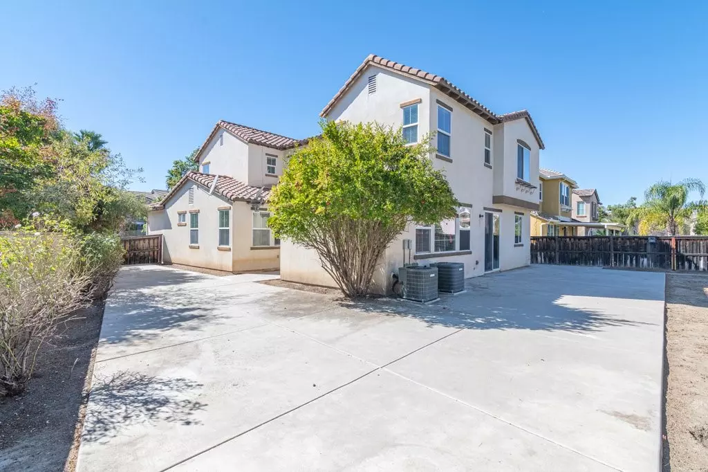 Temecula, CA 92592,31940 Penguin PL