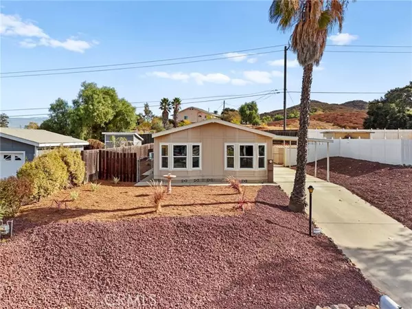 33410 Hidden Hollow DR, Wildomar, CA 92595