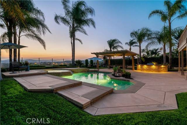 38925 Cherry Point LN, Murrieta, CA 92563