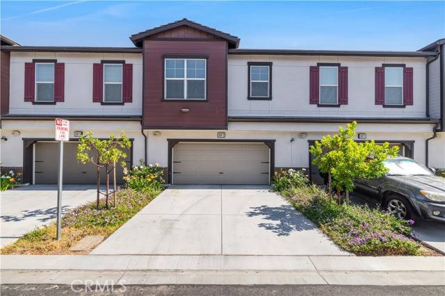 300 Farmhouse DR #3, Simi Valley, CA 93065