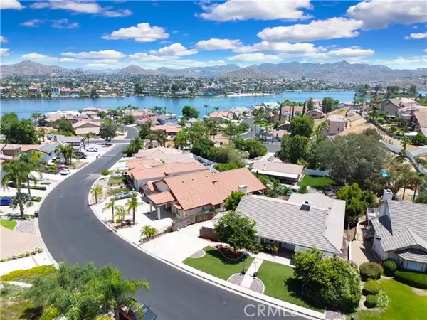 Canyon Lake, CA 92587,22137 Tumbleweed DR