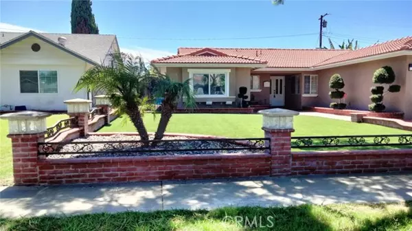 5402 W Ballast AVE, Santa Ana, CA 92704