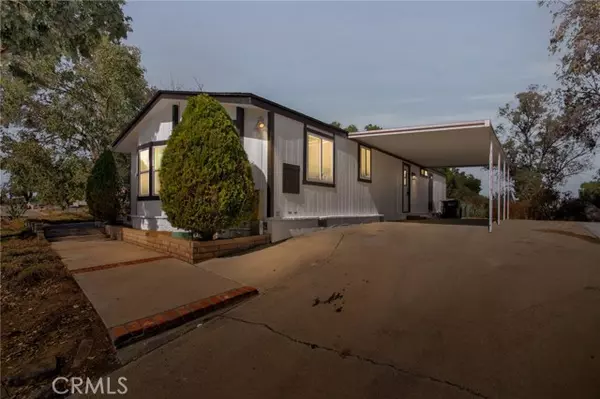 17052 Alameda DR, Perris, CA 92570