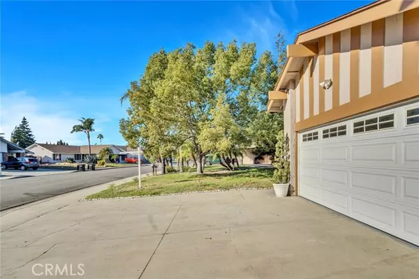 Chino, CA 91710,12361 Maxon LN