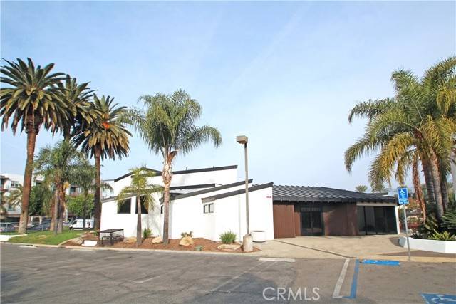 2720 N Garey AVE, Pomona, CA 91767