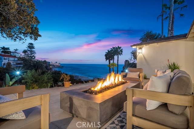 10 Camel Point, Laguna Beach, CA 92651