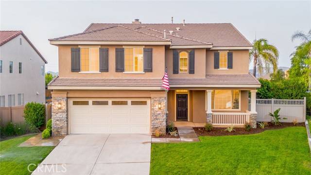 2455 Mcmackin DR, Corona, CA 92881