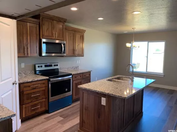 Garden City, UT 84028,277 W SEASONS LN W #10B