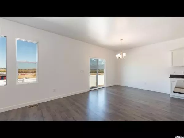 Herriman, UT 84096,14833 S MESSI ST #436