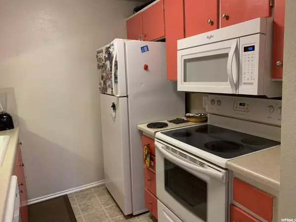 Taylorsville, UT 84129,4147 S 2700 W #2D