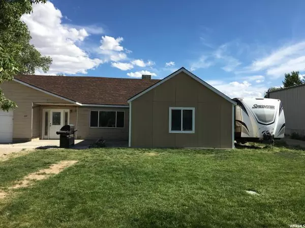 Huntington, UT 84528,355 W 300 N