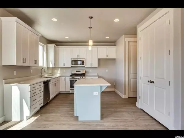 Stansbury Park, UT 84074,312 W BUCKSKIN LN N #512