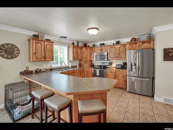 Layton, UT 84041,795 S CREEKVIEW DR E