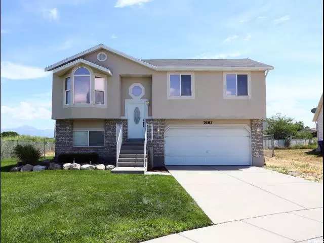 Magna, UT 84044,7683 W BLUE RIBBON BAY CIR