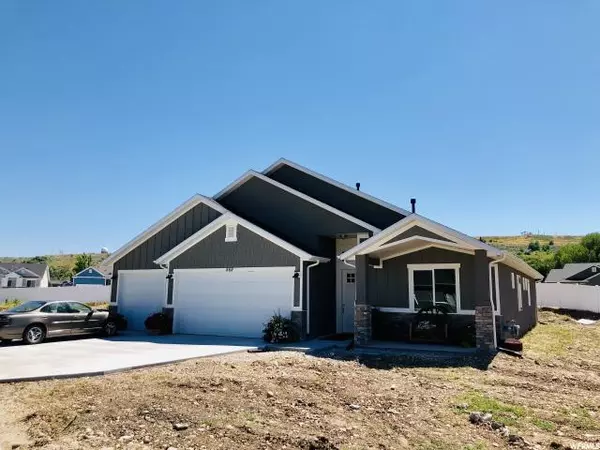 South Weber, UT 84405,562 E SPAULDING WAY