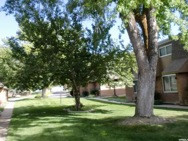 Fruit Heights, UT 84037,1204 E 960 S #44