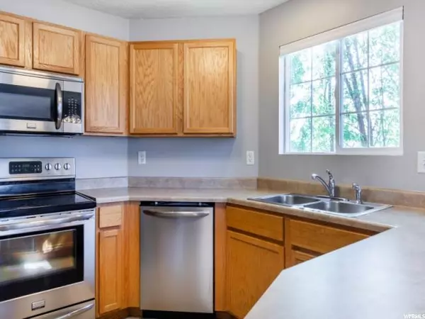 Bluffdale, UT 84065,1476 W BRUNELLO DR S #C-5