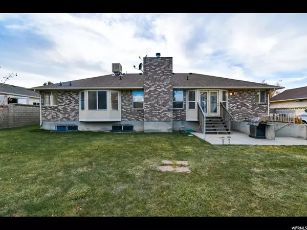 South Jordan, UT 84095,9423 S 1860 W