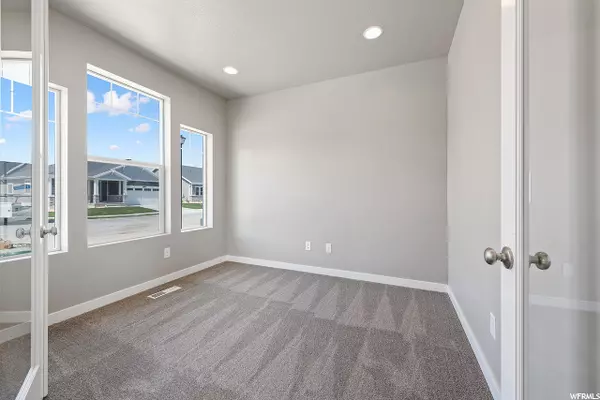 Lehi, UT 84043,2306 N PENSTEMON WAY #262