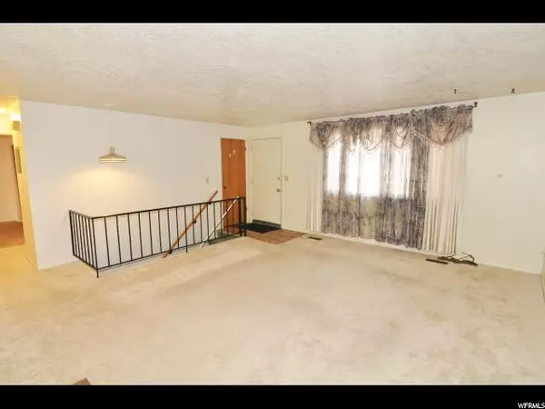 Clearfield, UT 84015,820 S 1650 E #A