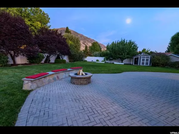 Cedar Hills, UT 84062,10052 N POPLAR CT