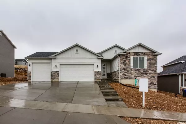 Saratoga Springs, UT 84045,3041 S HOLLOW DR