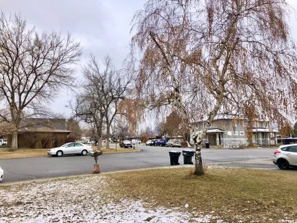 Provo, UT 84604,1013 W 2100 N
