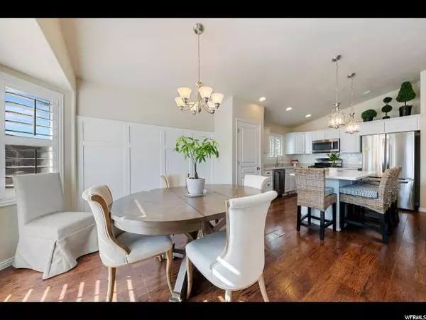 Fruit Heights, UT 84037,920 HONEYSUCKLE WAY