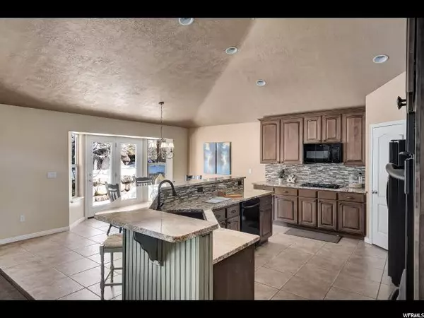 Lehi, UT 84043,2274 W PEBBLESTONE LN