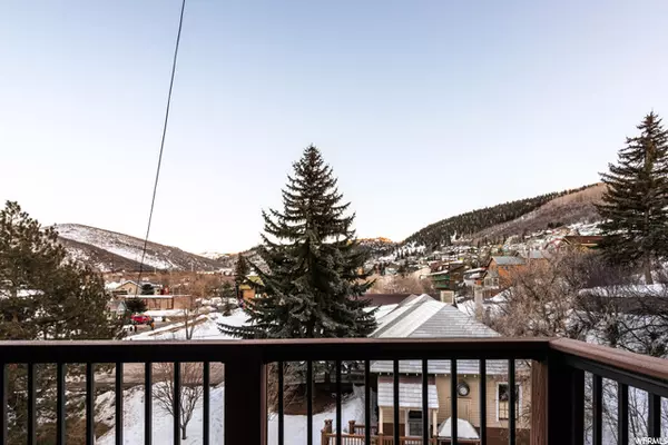 Park City, UT 84060,1375 WOODSIDE AVE #304