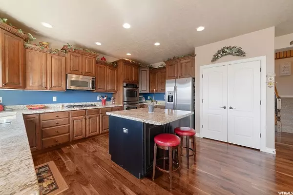 Lehi, UT 84043,2199 WHISPER WOOD DR