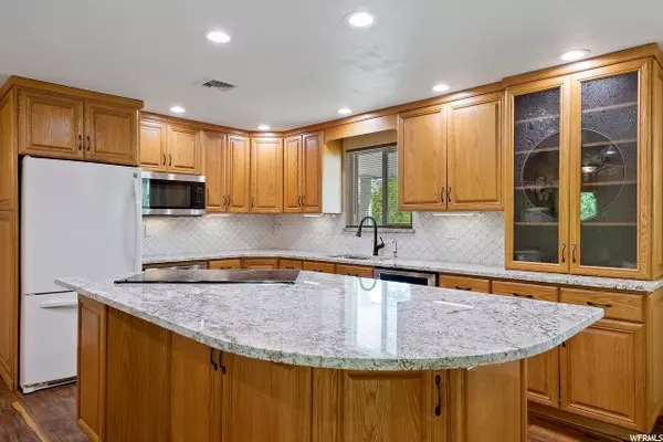 Fruit Heights, UT 84037,1397 E 400 S