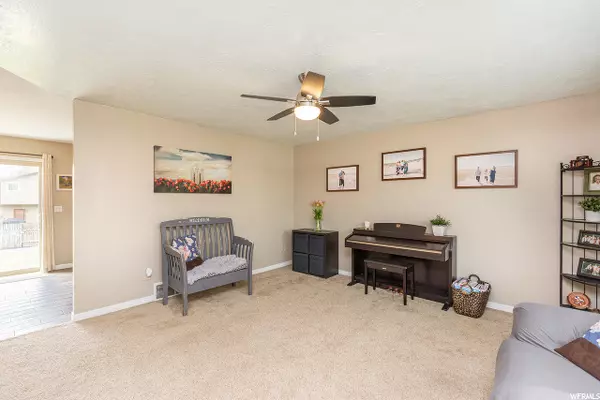 Layton, UT 84041,1005 W 550 S